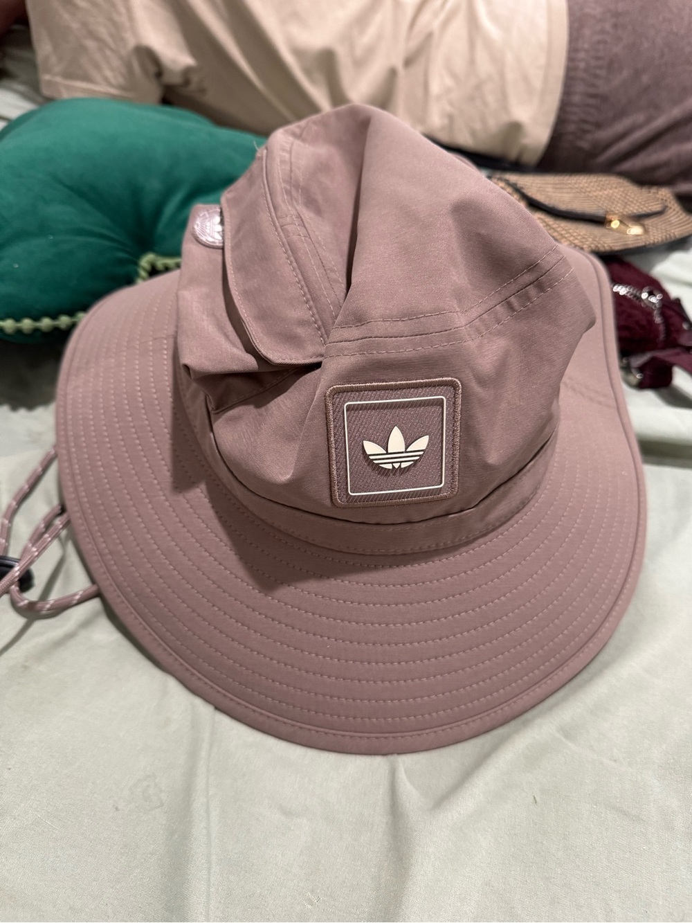 adidas Originals Wide Brim Bucket Hat - Mauve Pink